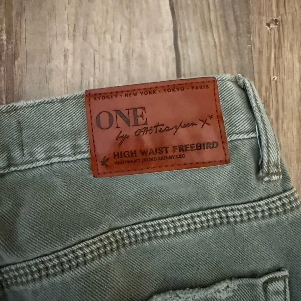 One X One Teaspoon Freebird High WaistRigid Skinny Jeans